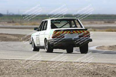 media/Sep-28-2025-24 Hours of Lemons (Sun) [[5dfe0e5f6e]]/11am (Cotton Corners)/
